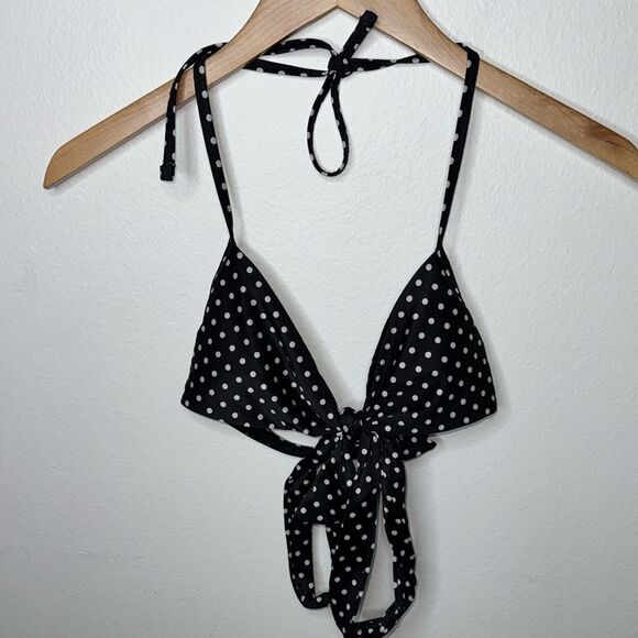 Aerie Black White Polka Dot Halter
Triangle Bikini Swim Top Size XS - Picture 6 of 7